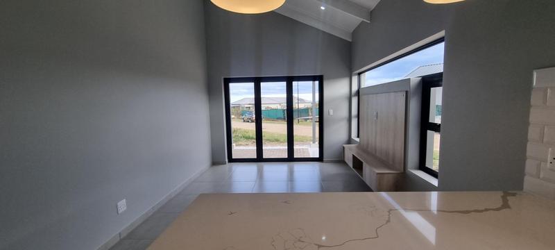 To Let 3 Bedroom Property for Rent in Paradise Coast Western Cape
